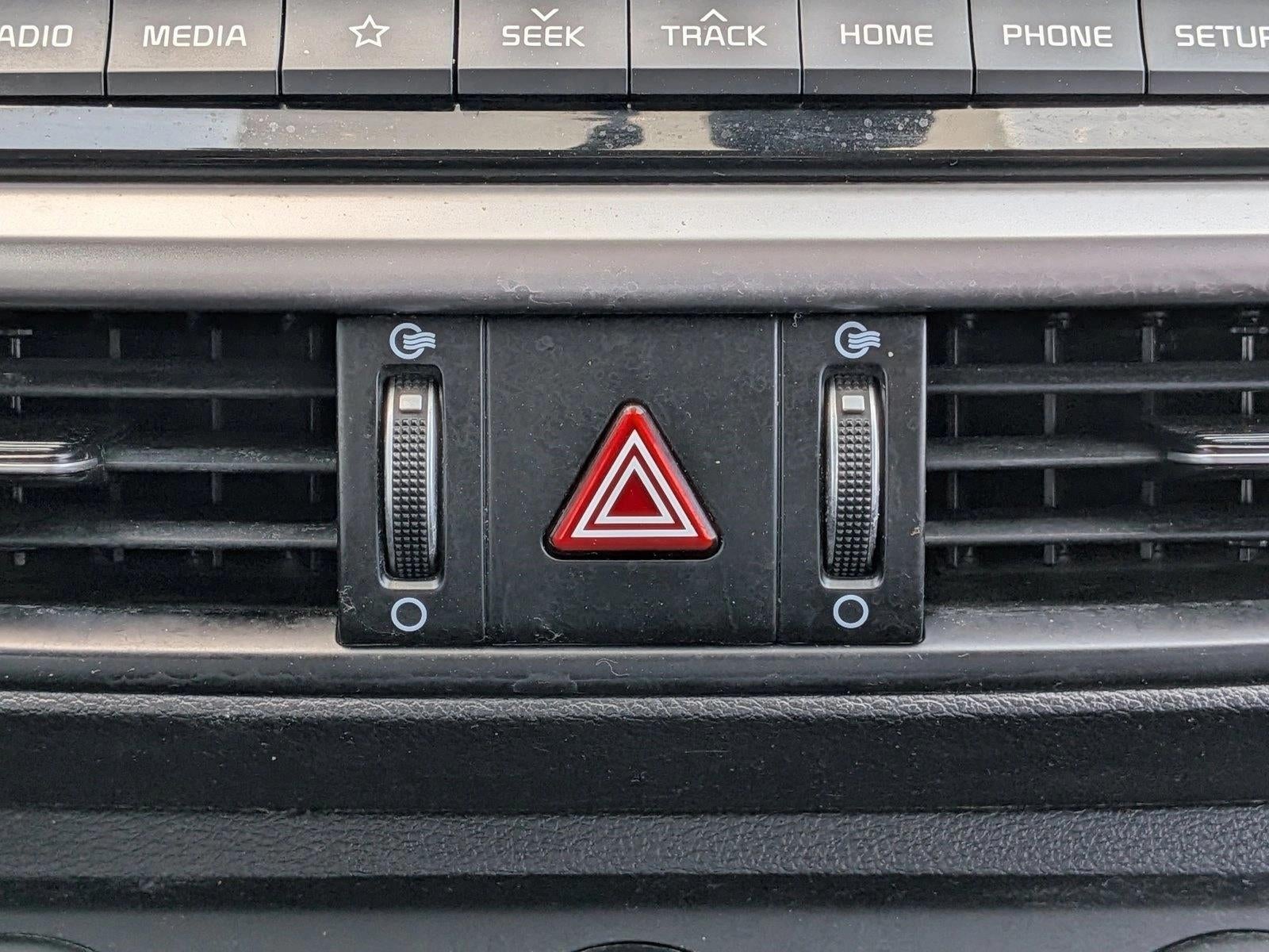 2021 Kia Forte LXS IVT