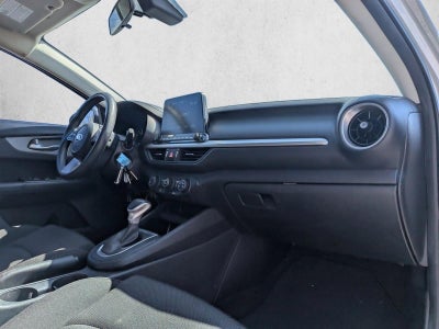 2021 Kia Forte LXS IVT