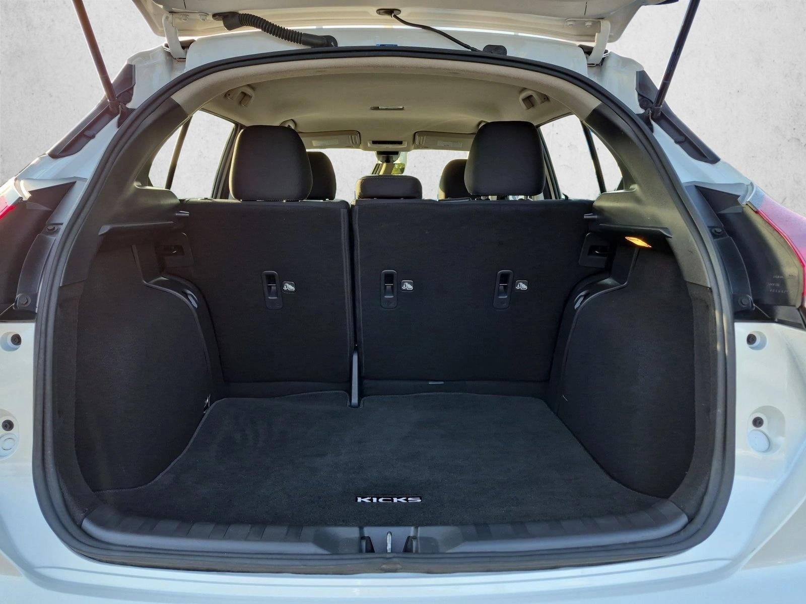 2023 Nissan Kicks SV FWD