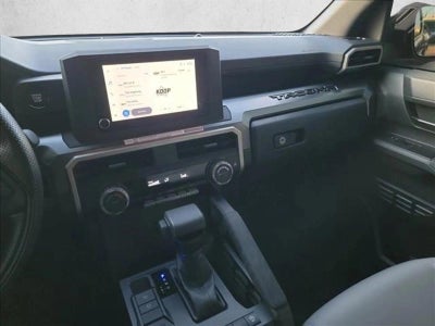 2025 Toyota Tacoma 2WD 2WD SR5 Double Cab 5' Bed AT (Natl)