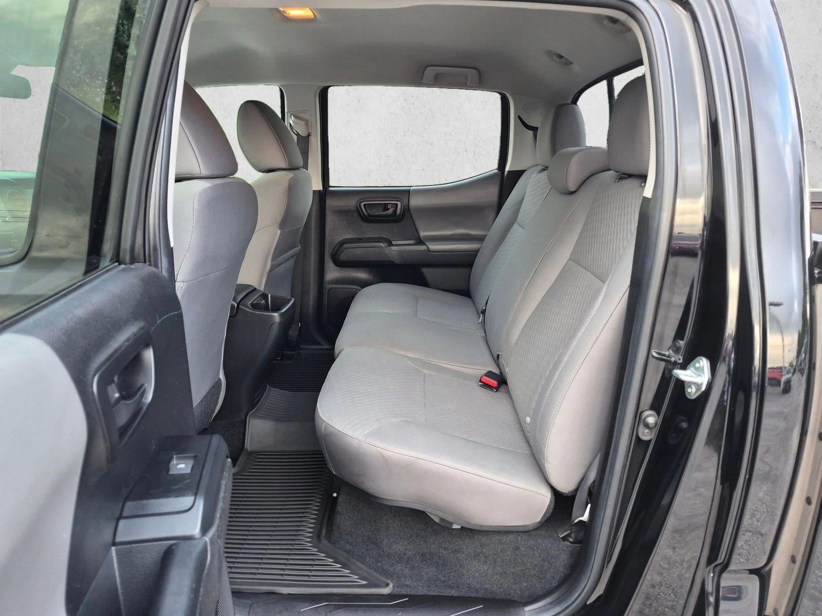 2022 Toyota Tacoma 2WD SR Double Cab 5' Bed I4 AT (GS)
