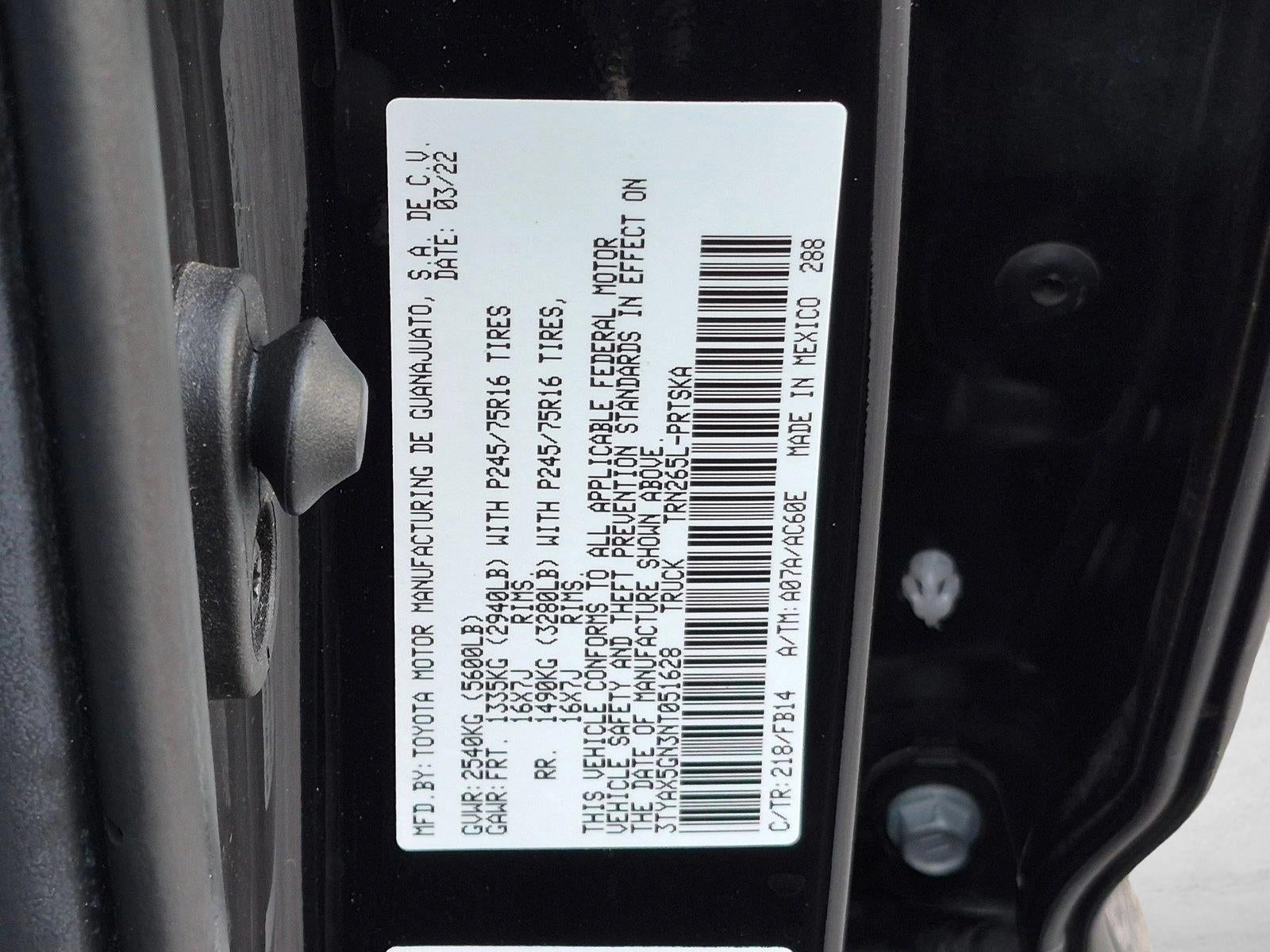 2022 Toyota Tacoma 2WD SR Double Cab 5' Bed I4 AT (GS)