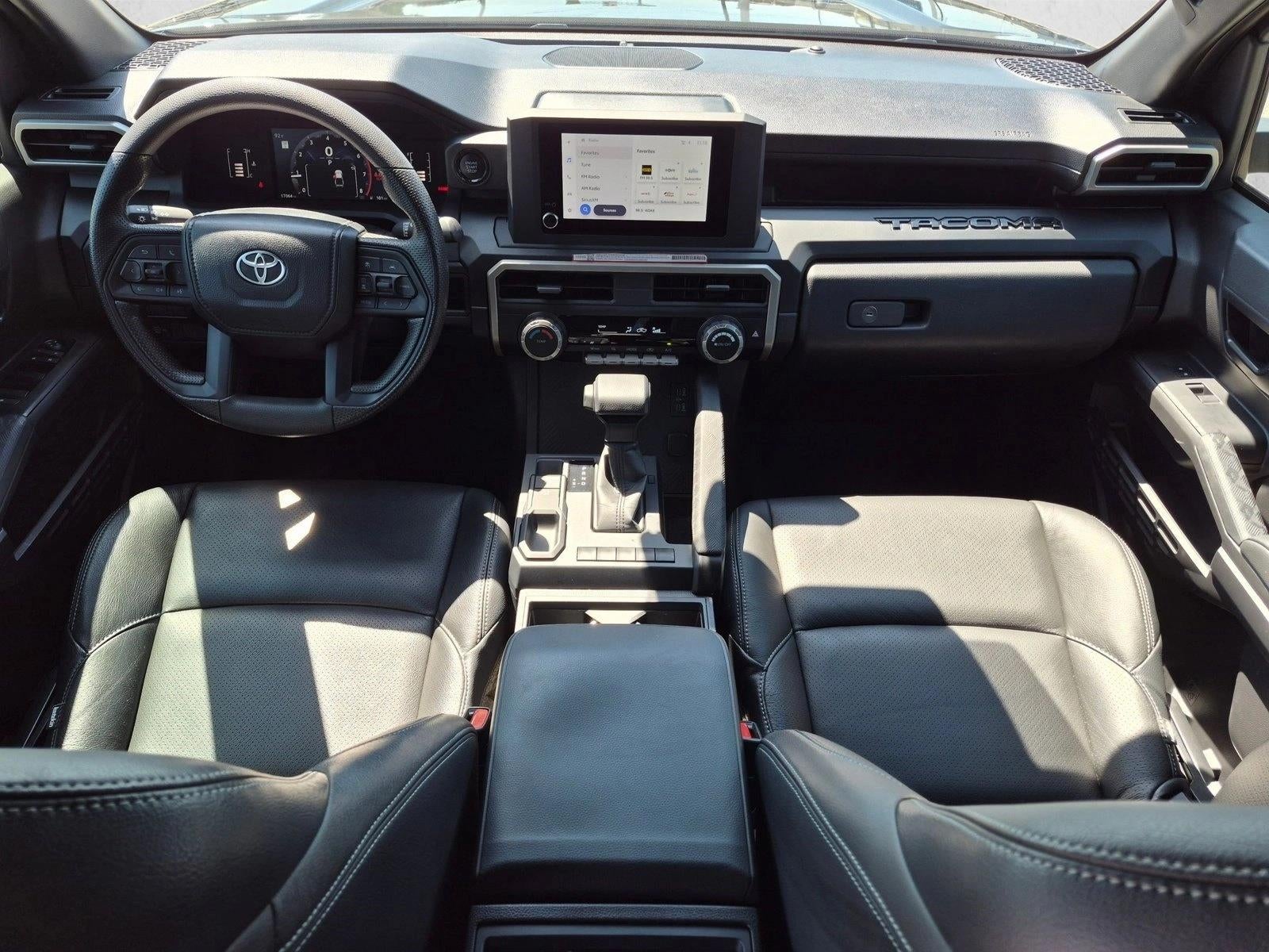 2024 Toyota Tacoma 2WD SR Double Cab 5' Bed AT (Natl)