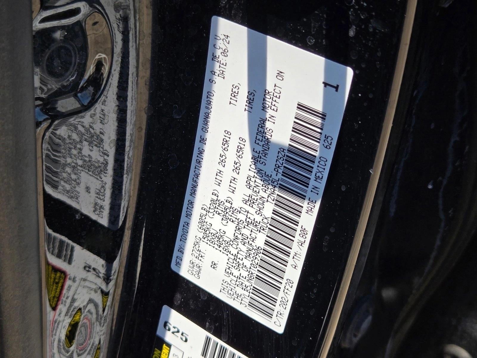2024 Toyota Tacoma 4WD SR5 Double Cab 5' Bed AT (Natl)