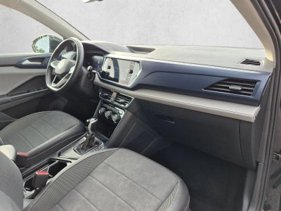 2024 Volkswagen Taos SE FWD