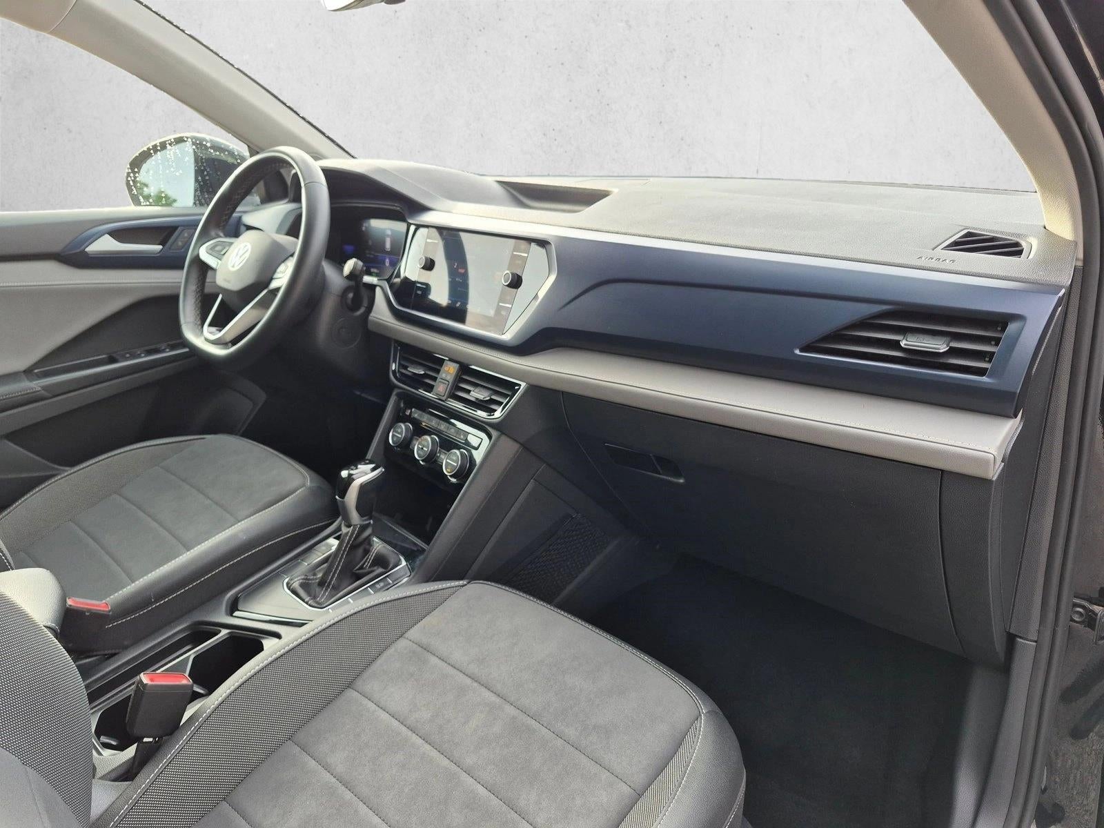 2024 Volkswagen Taos SE FWD