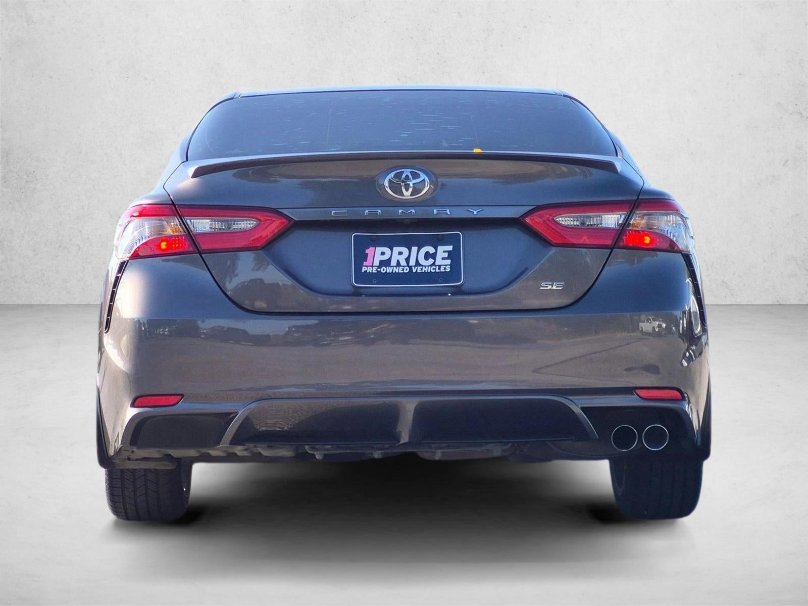 2018 Toyota Camry SE Auto (SE)