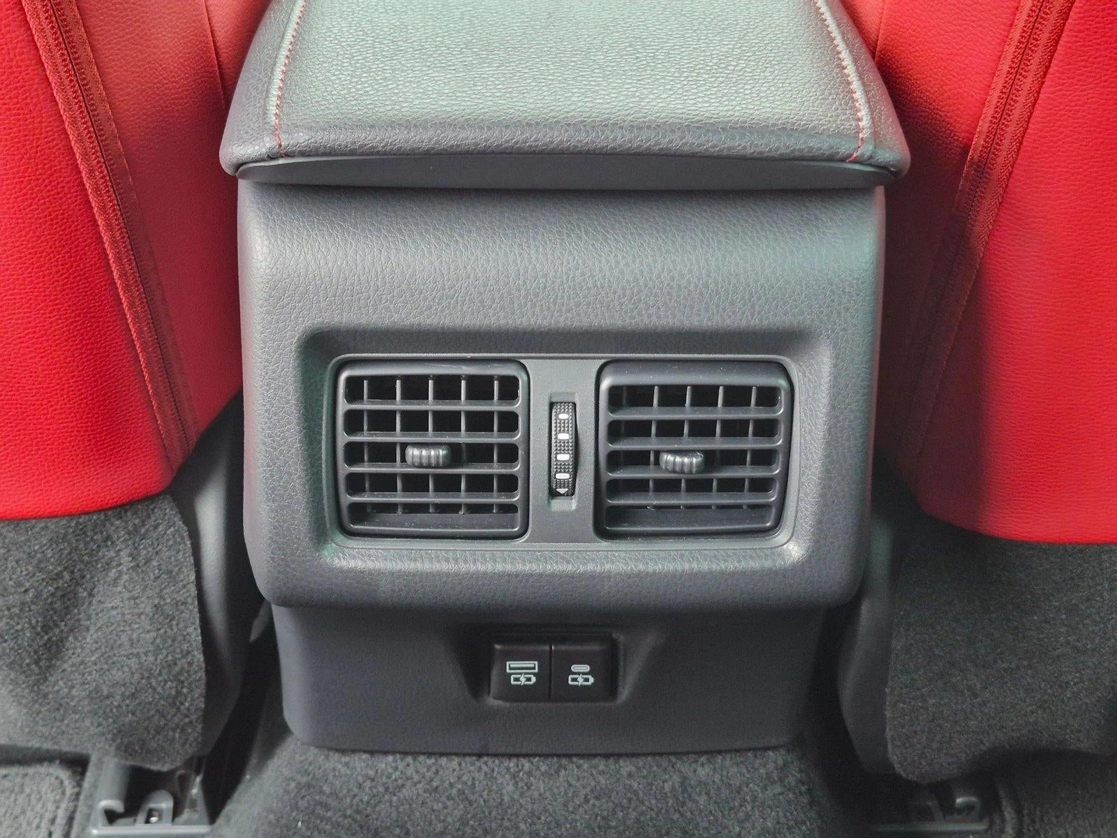 2025 Toyota Camry XSE (Natl)