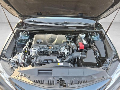 2020 Toyota Camry SE Auto (SE)