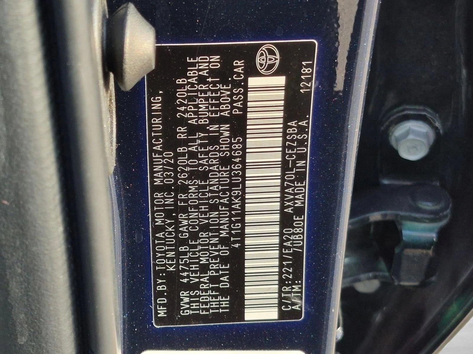 2020 Toyota Camry SE Auto (SE)