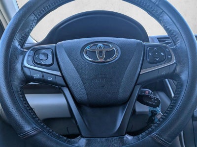 2016 Toyota Camry 4dr Sdn I4 Auto XLE (SE)