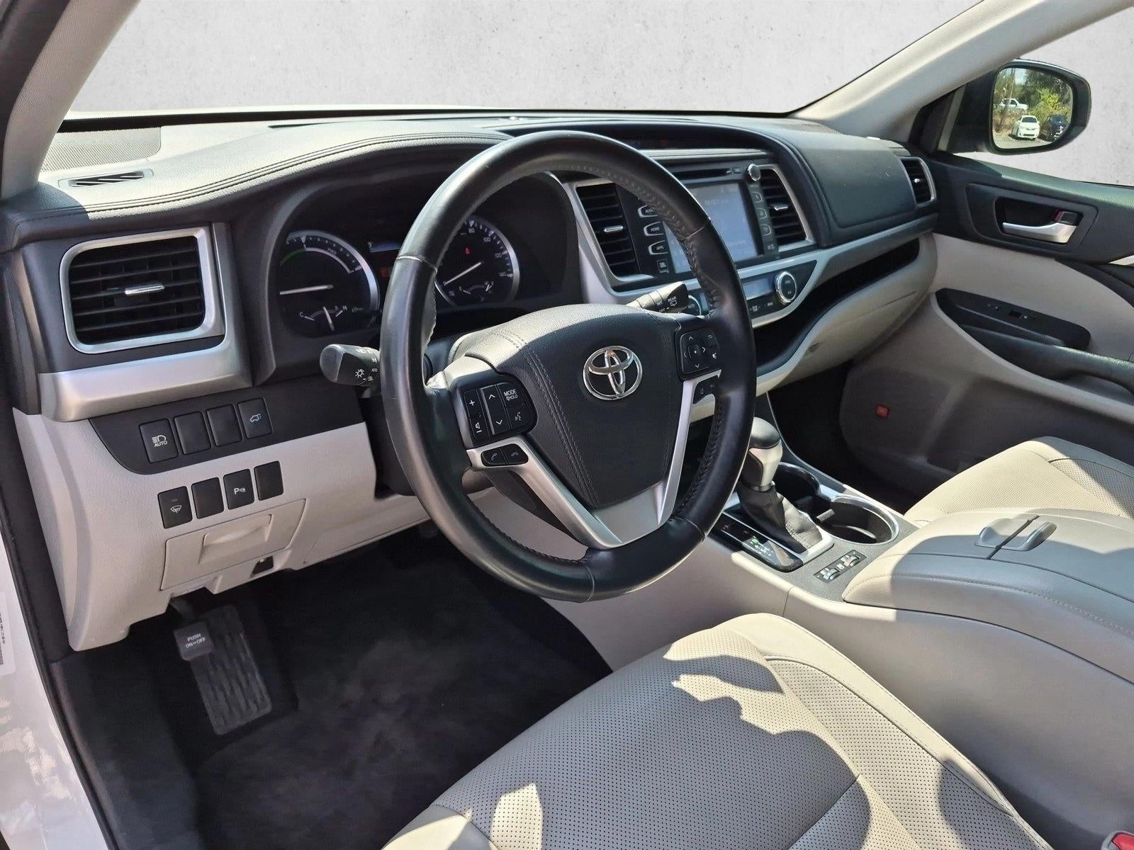2017 Toyota Highlander Hybrid Hybrid Limited V6 AWD (Natl)