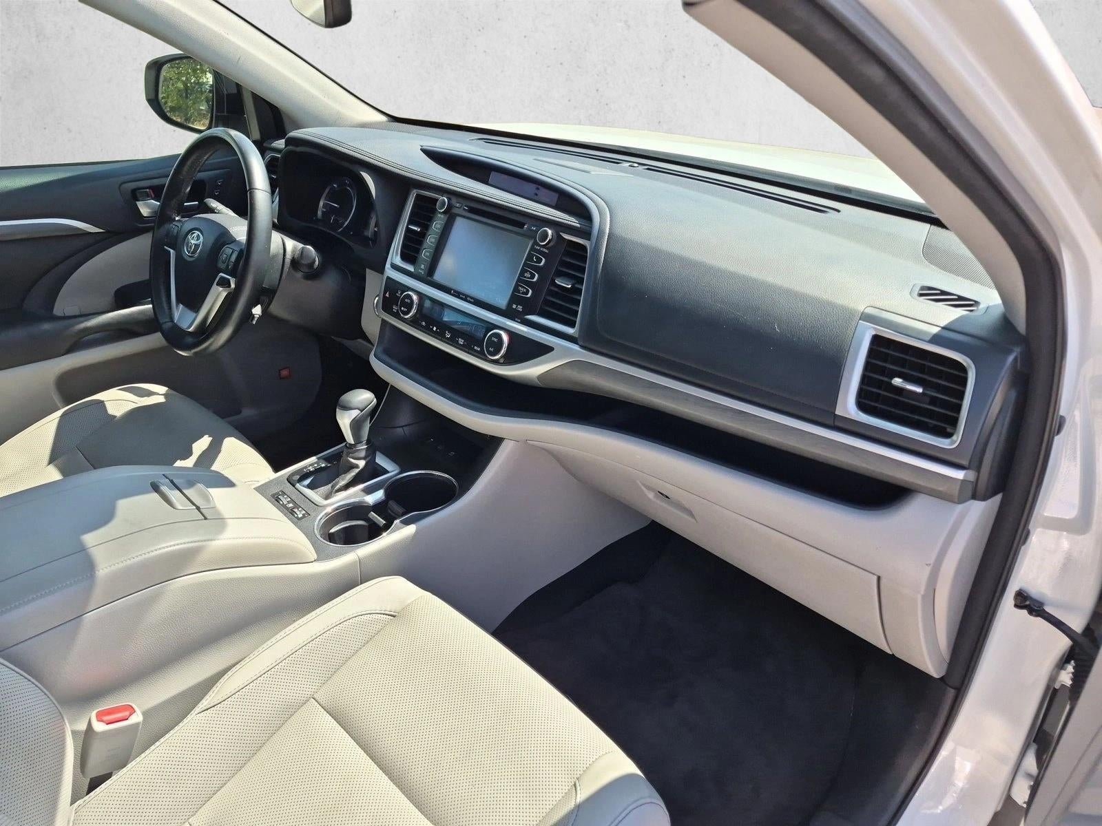2017 Toyota Highlander Hybrid Hybrid Limited V6 AWD (Natl)