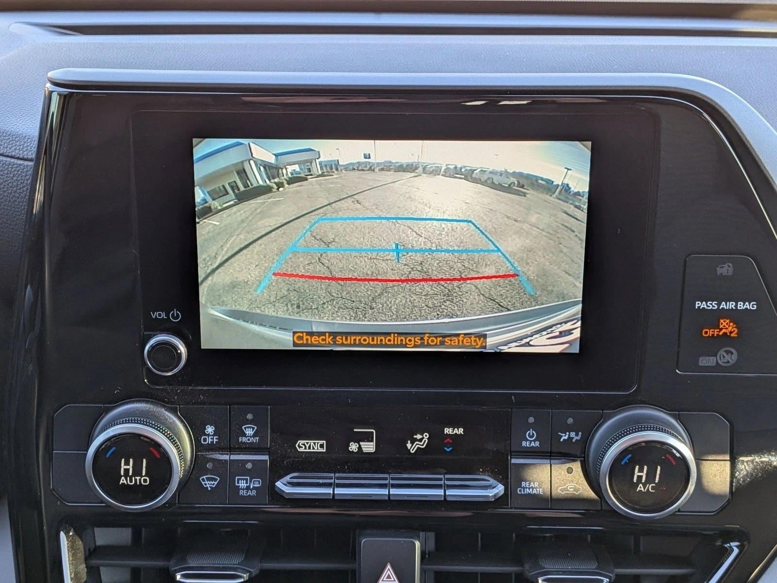 2023 Toyota Highlander LE FWD (GS)