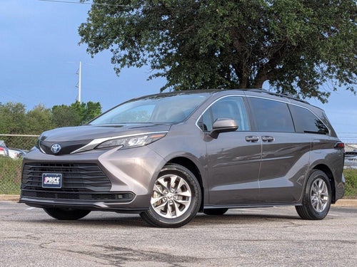 2024 Toyota Sienna LE FWD 8-Passenger (Natl)