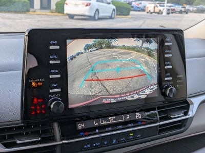 2024 Toyota Sienna LE FWD 8-Passenger (Natl)