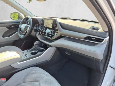 2024 Toyota Highlander Hybrid Hybrid LE FWD (Natl)