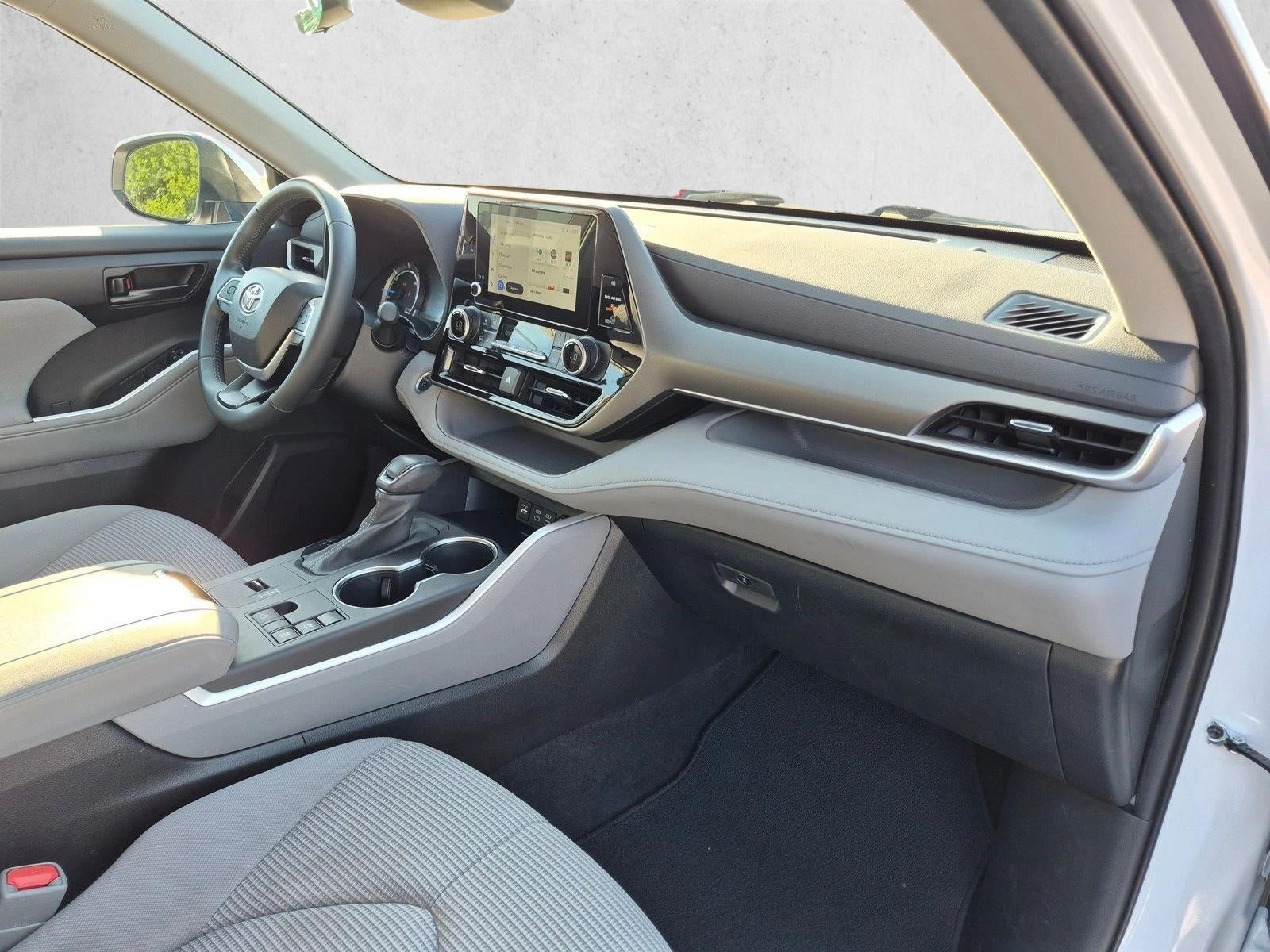 2024 Toyota Highlander Hybrid Hybrid LE FWD (Natl)