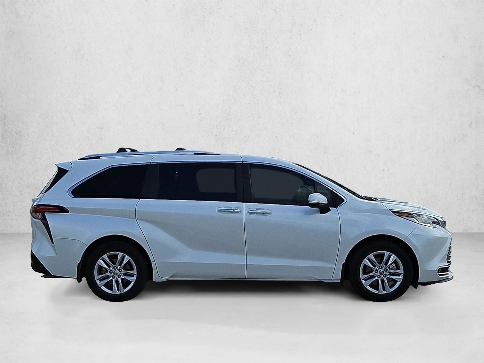 2023 Toyota Sienna Limited AWD 7-Passenger (GS)
