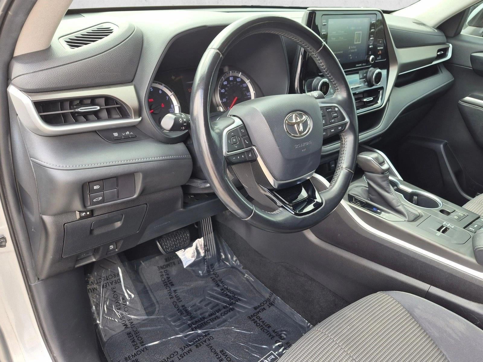 2020 Toyota Highlander LE FWD (GS)