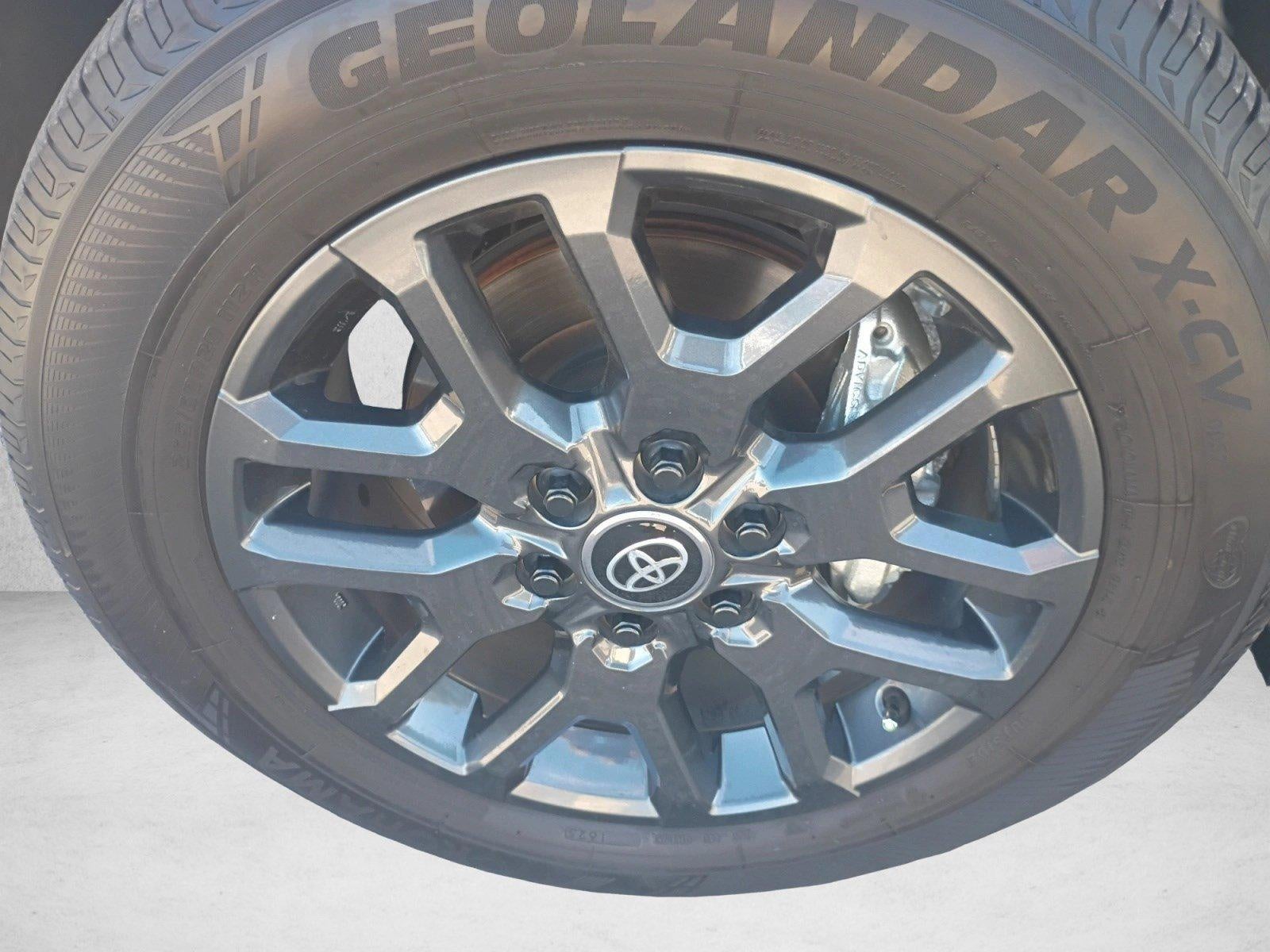 2026 Toyota Tundra 4WD 4WD Platinum CrewMax 5.5' Bed (Natl)