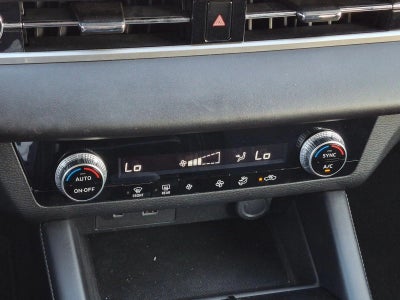 2022 Mitsubishi Outlander ES FWD