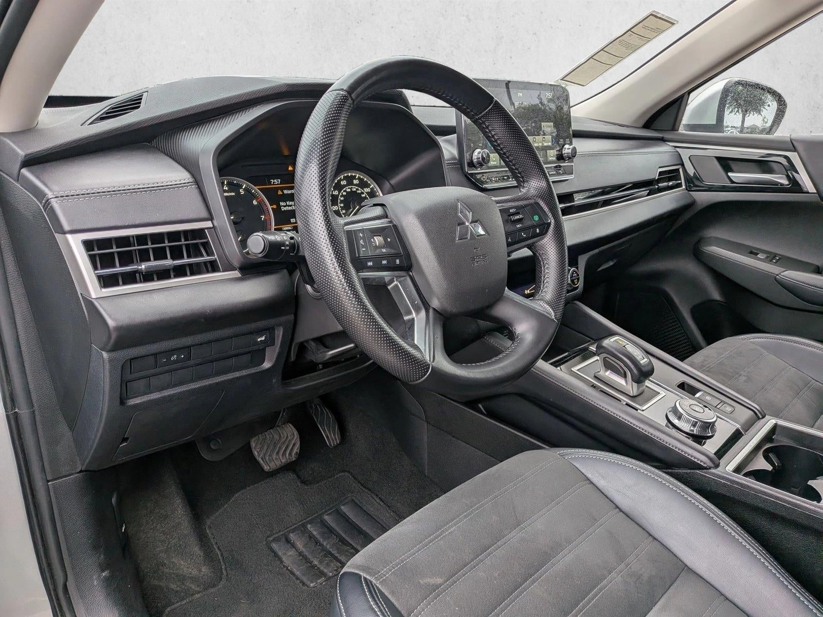 2024 Mitsubishi Outlander SE FWD