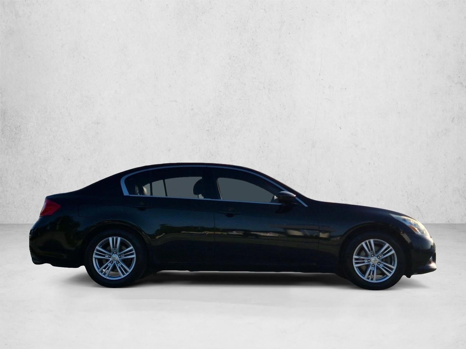 2012 INFINITI G25 Journey
