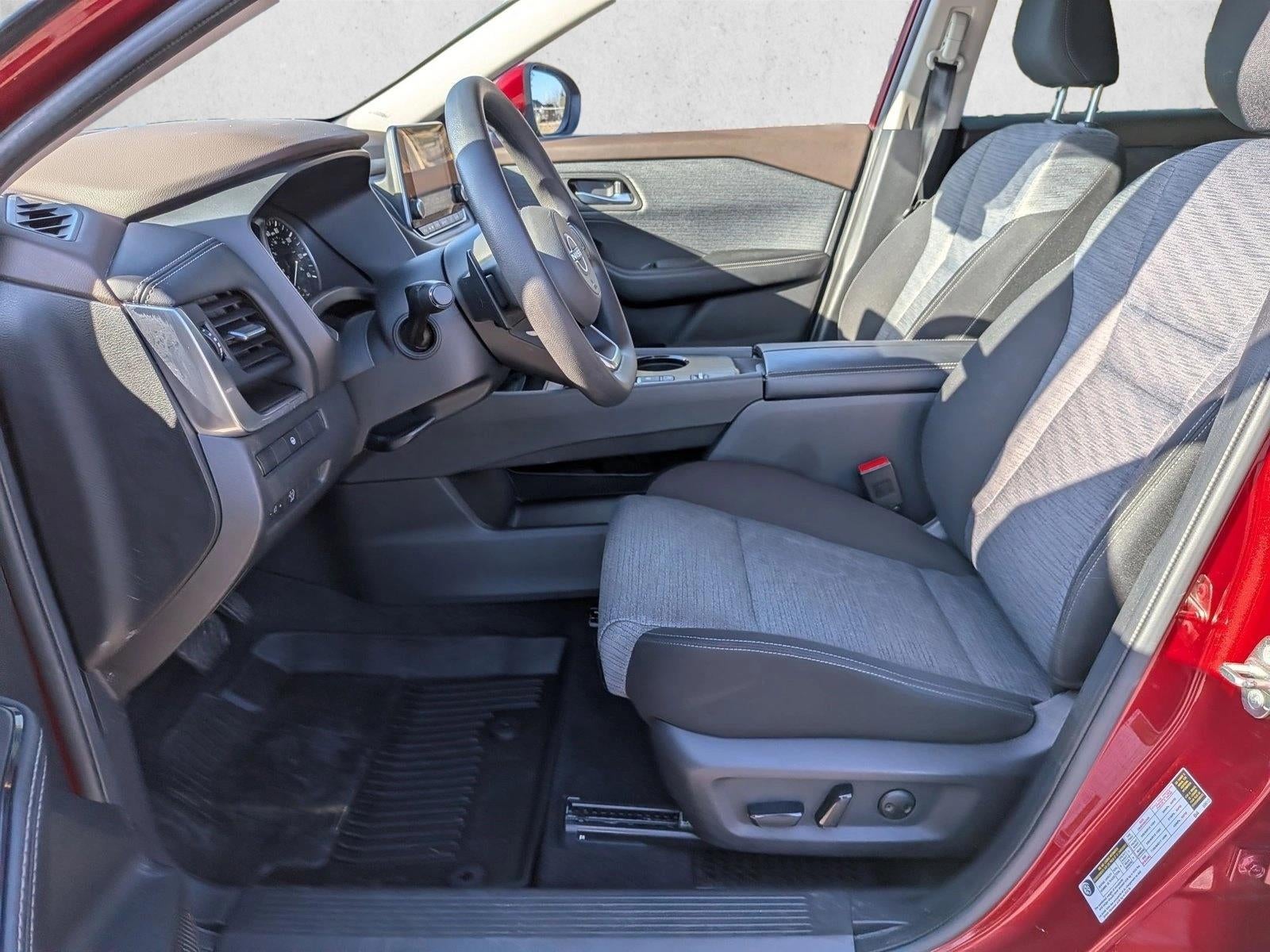 2023 Nissan Rogue FWD SV