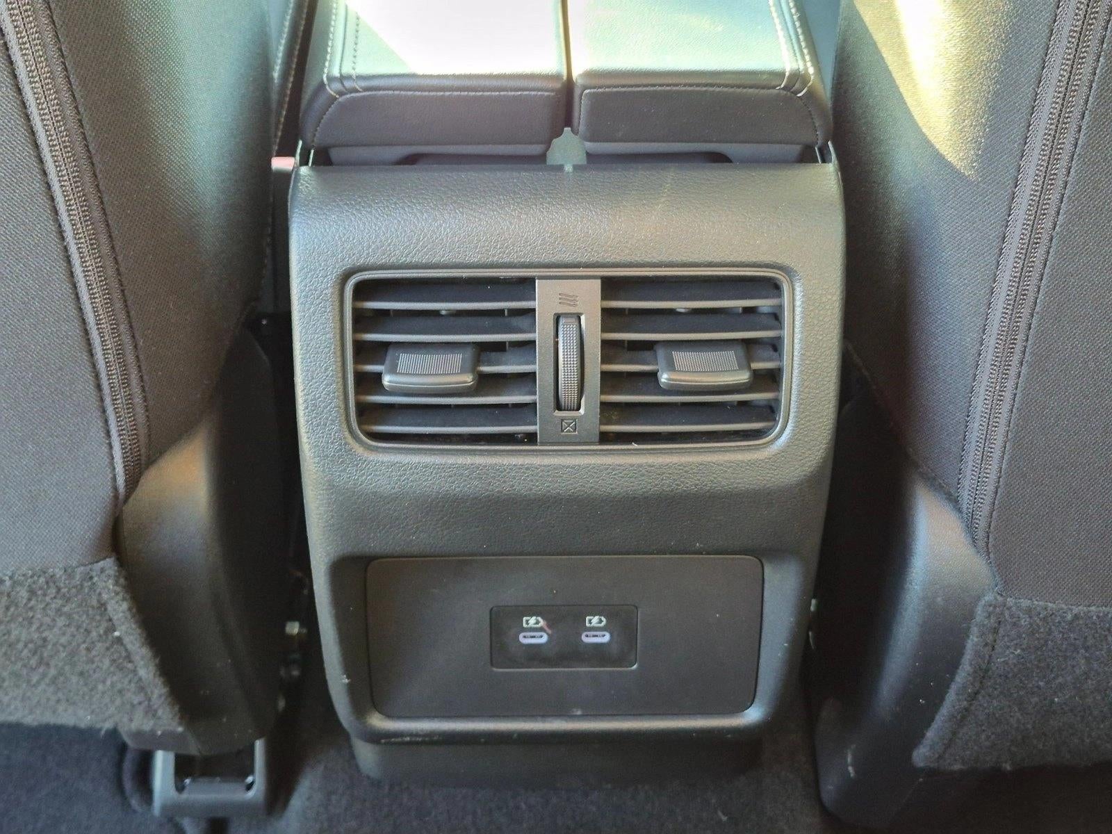 2025 Nissan Rogue AWD SV