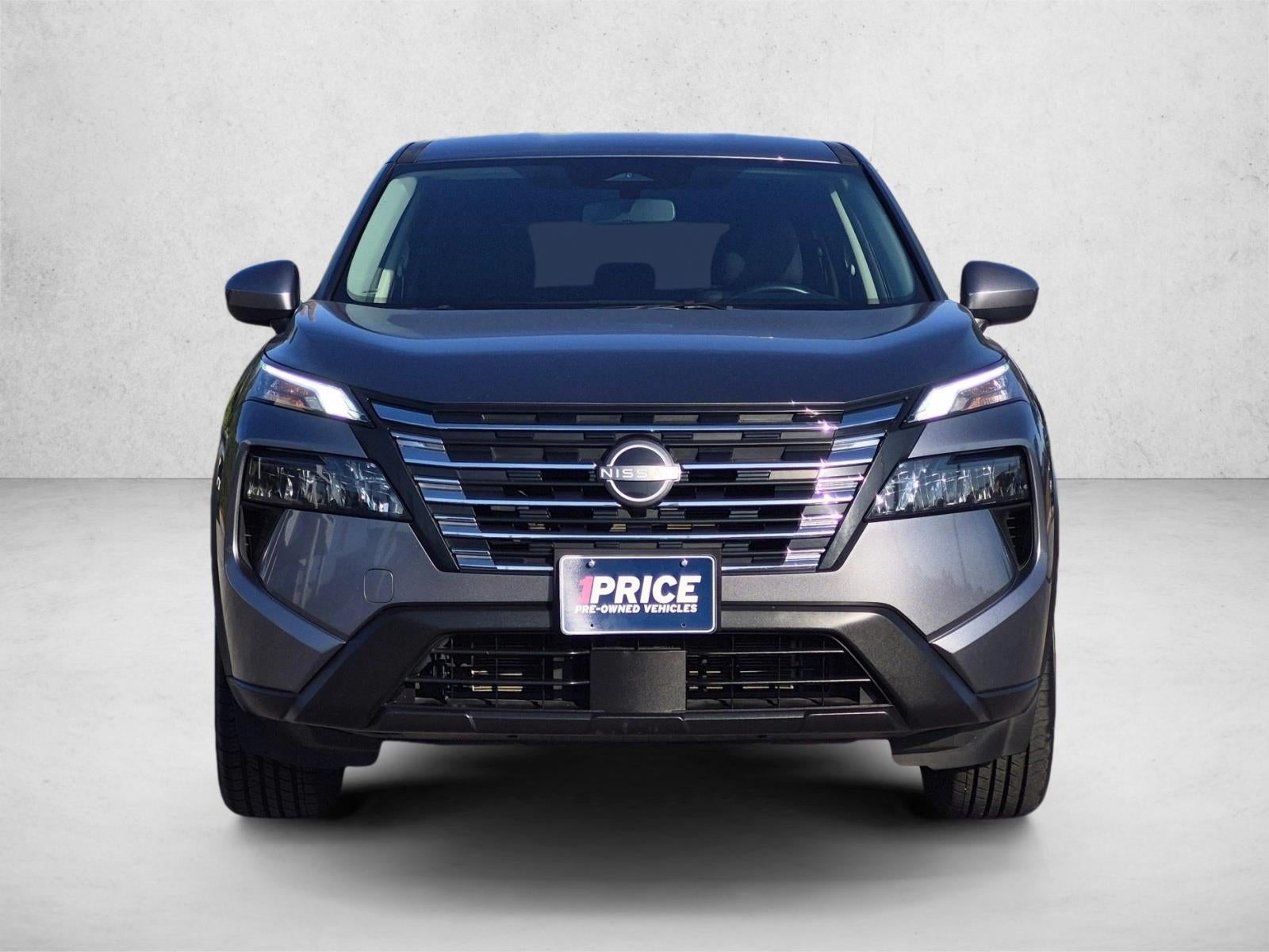 2025 Nissan Rogue AWD SV