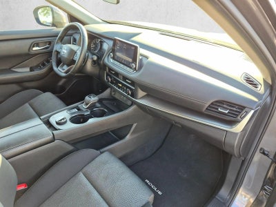 2025 Nissan Rogue AWD SV