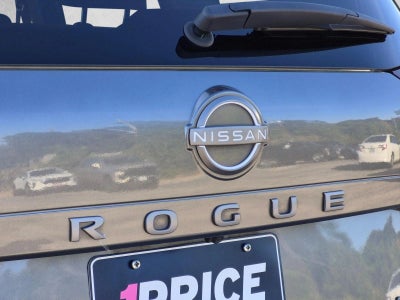 2025 Nissan Rogue AWD SV