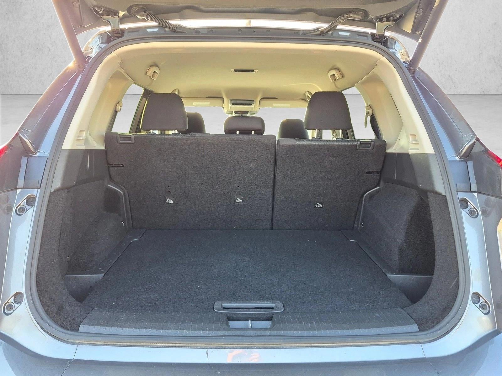 2025 Nissan Rogue AWD SV