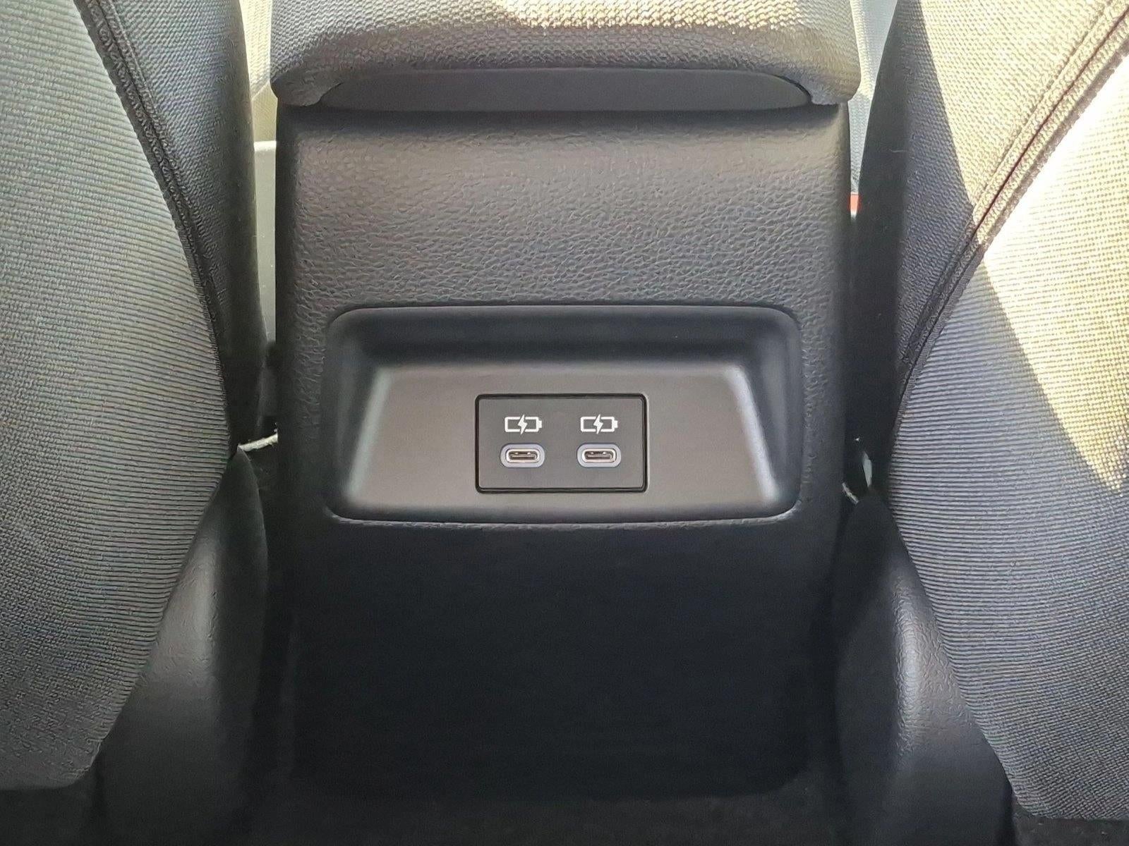 2026 Toyota Corolla Hybrid Hybrid LE FWD (Natl)
