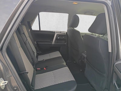 2015 Toyota 4Runner RWD 4dr V6 SR5 (Natl)