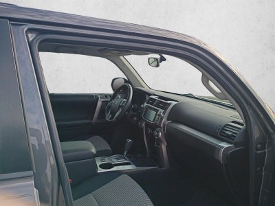 2015 Toyota 4Runner RWD 4dr V6 SR5 (Natl)