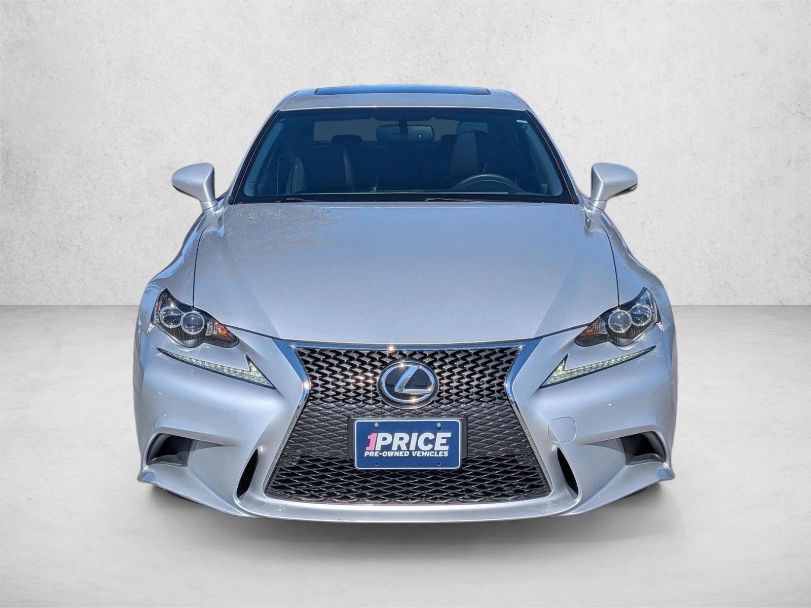 2016 Lexus IS 350 4dr Sdn RWD