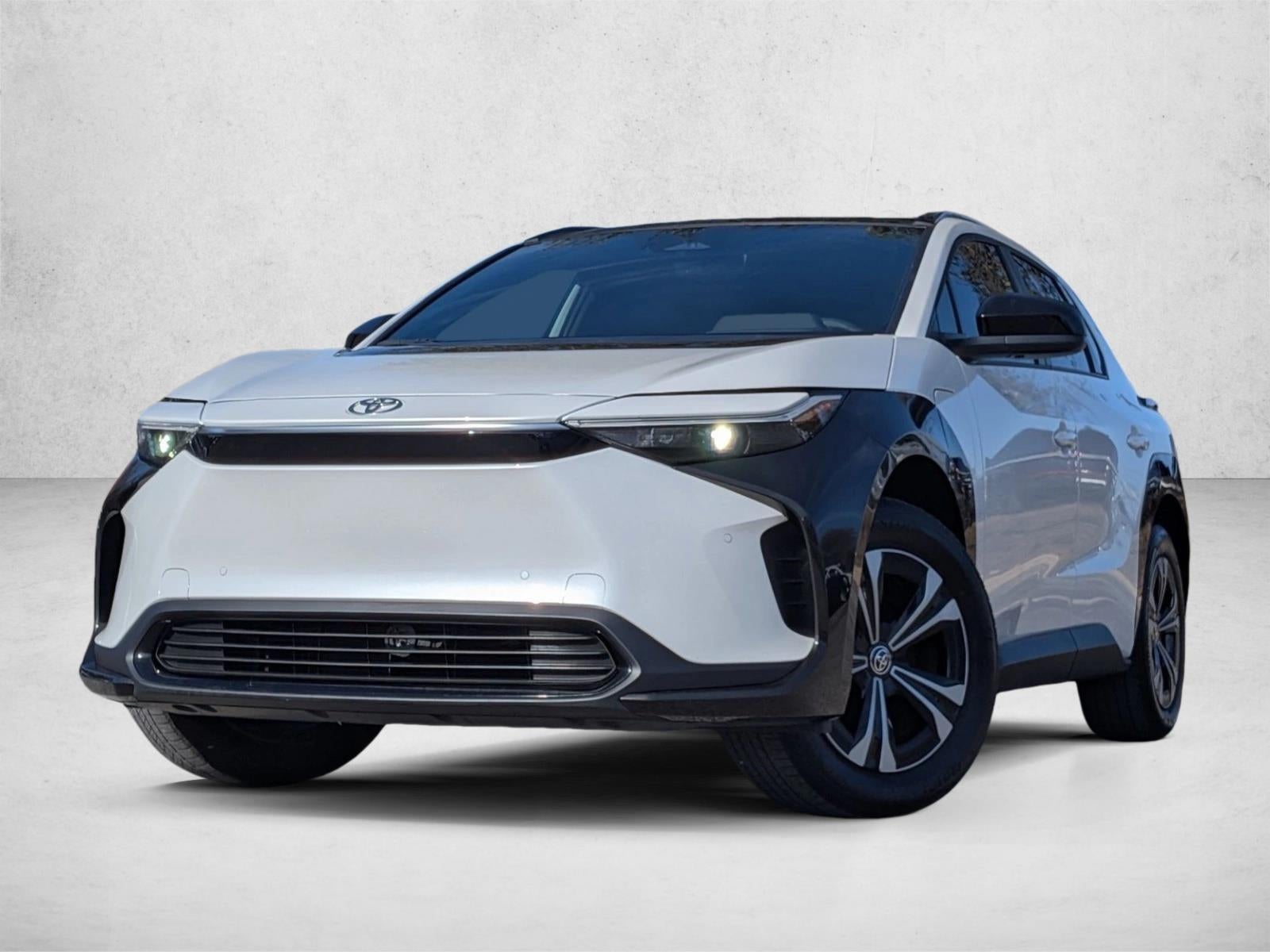 2023 Toyota bZ4X XLE FWD (Natl)