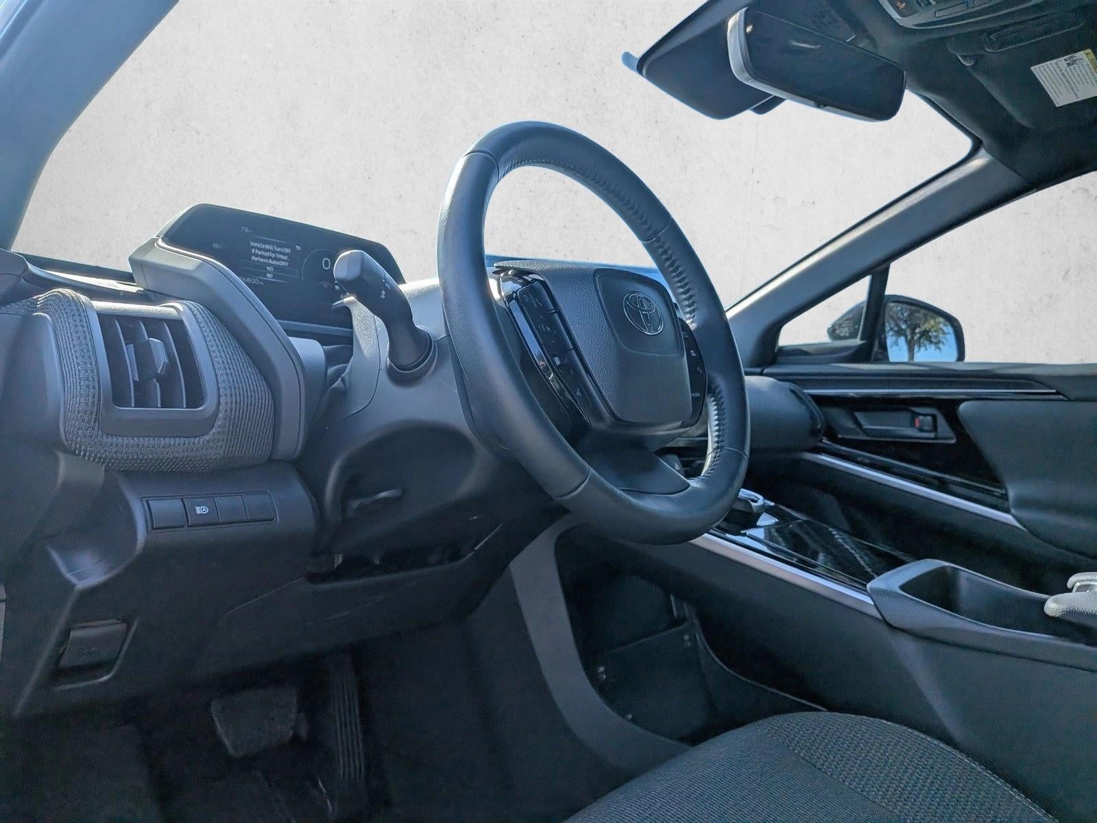 2023 Toyota bZ4X XLE FWD (Natl)