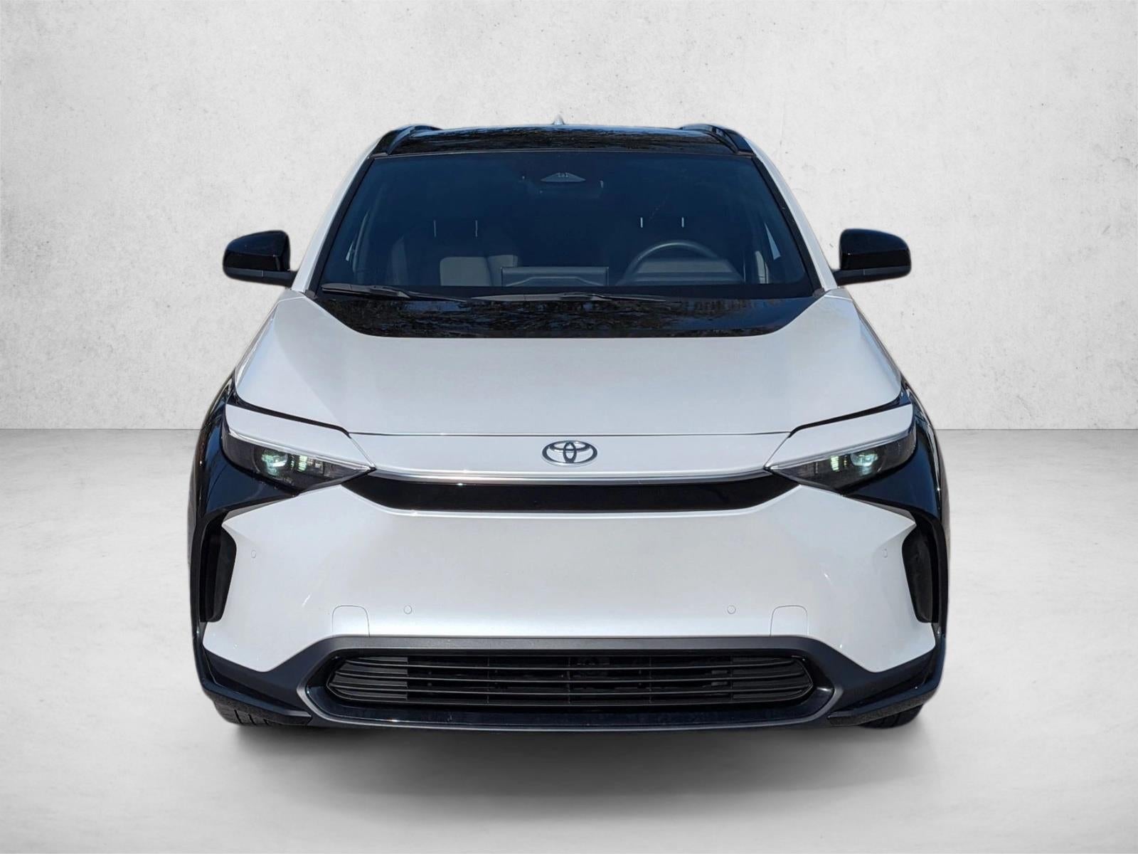 2023 Toyota bZ4X XLE FWD (Natl)