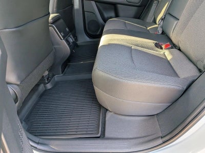 2023 Toyota bZ4X XLE FWD (Natl)