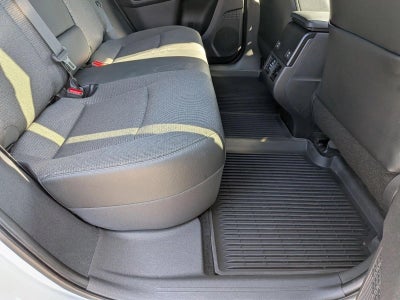 2023 Toyota bZ4X XLE FWD (Natl)