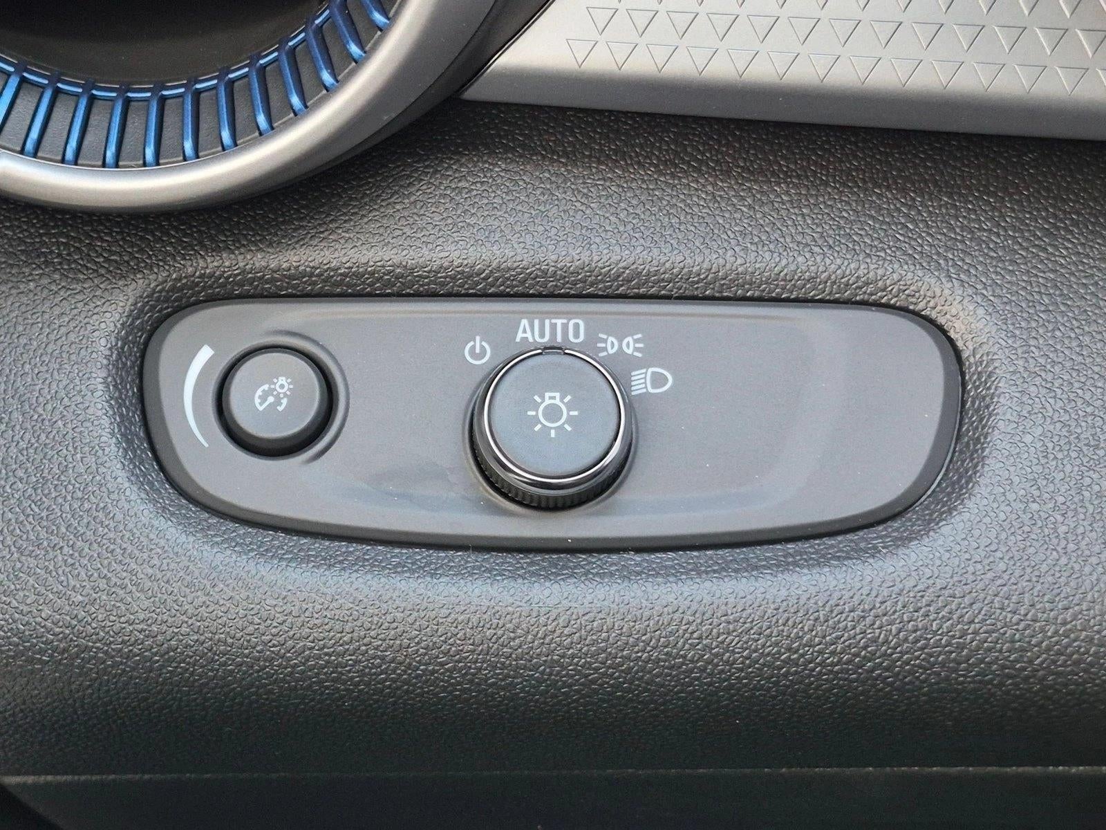 2026 Chevrolet Trax FWD 4dr LS