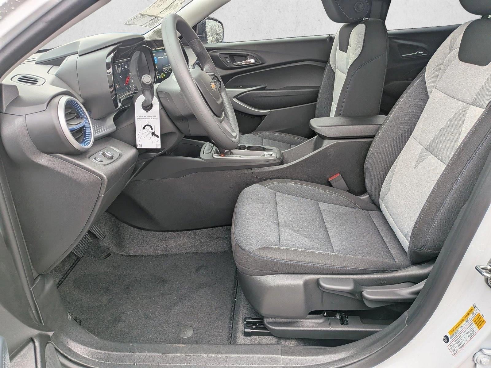 2026 Chevrolet Trax FWD 4dr LS