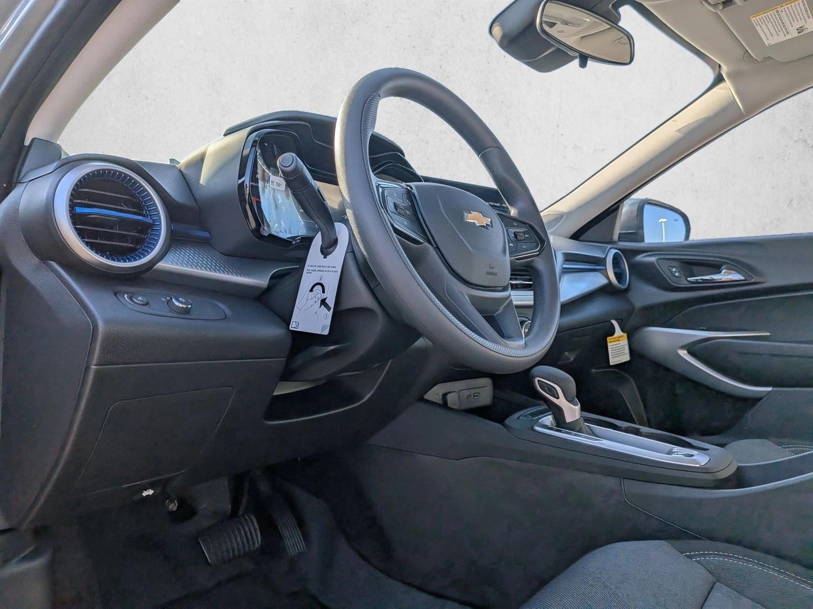 2026 Chevrolet Trax FWD 4dr LS