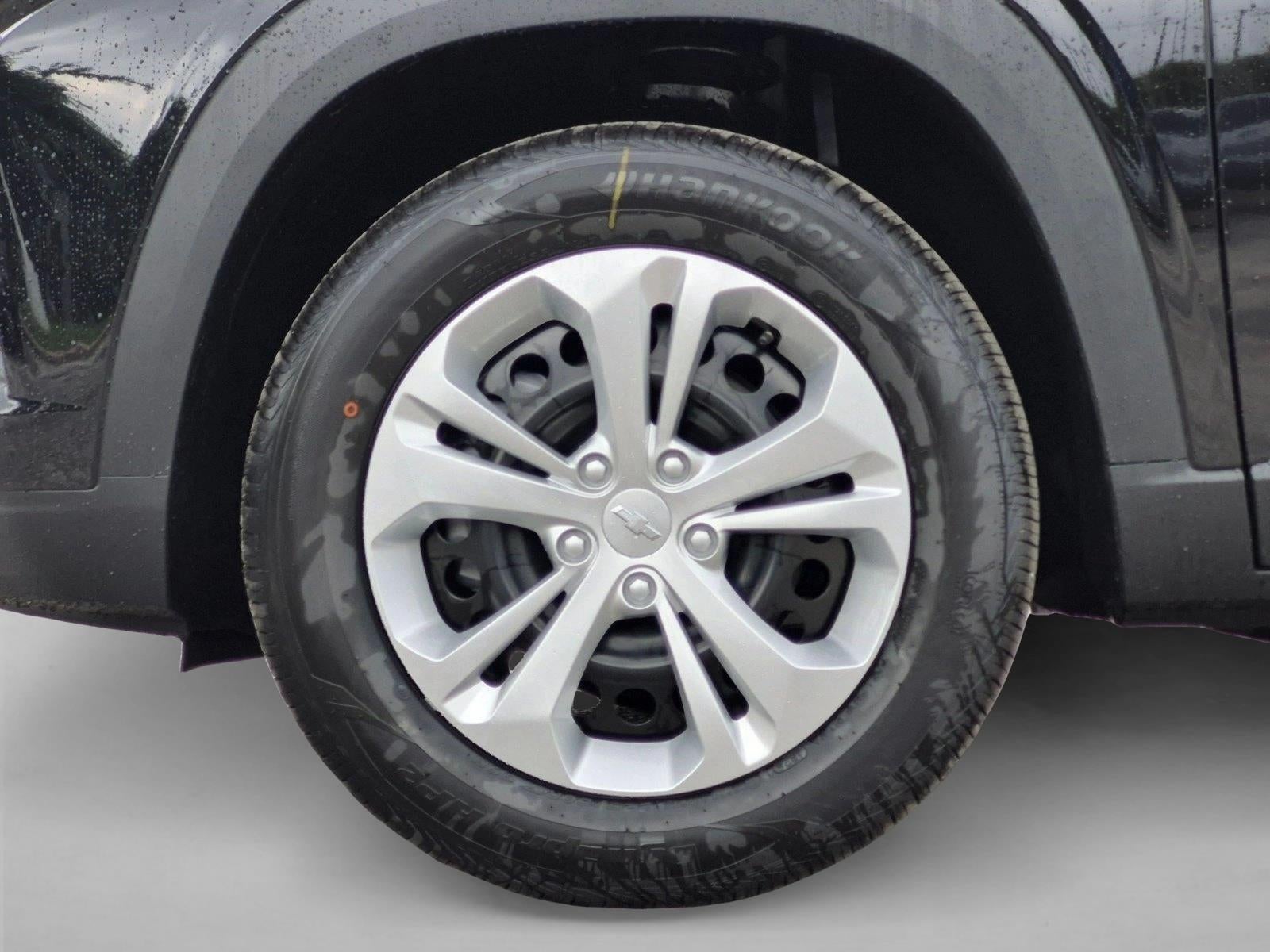 2026 Chevrolet Trax FWD 4dr LS