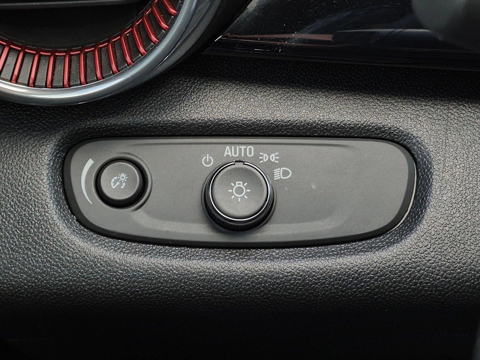 2025 Chevrolet Trax FWD 4dr 2RS