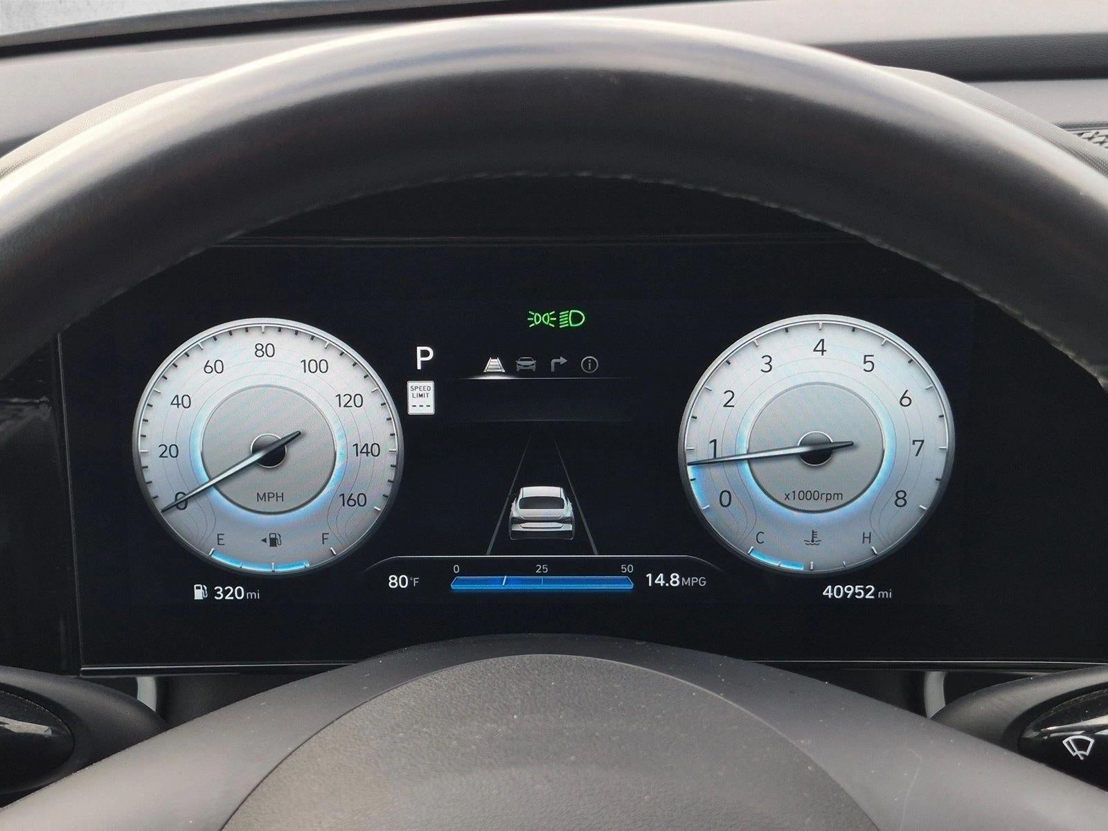 2025 Hyundai Elantra Limited IVT
