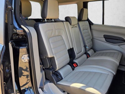 2020 Ford Transit Connect Titanium LWB w/Rear Liftgate